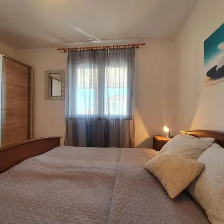 Appartement Neda Pakoštane
